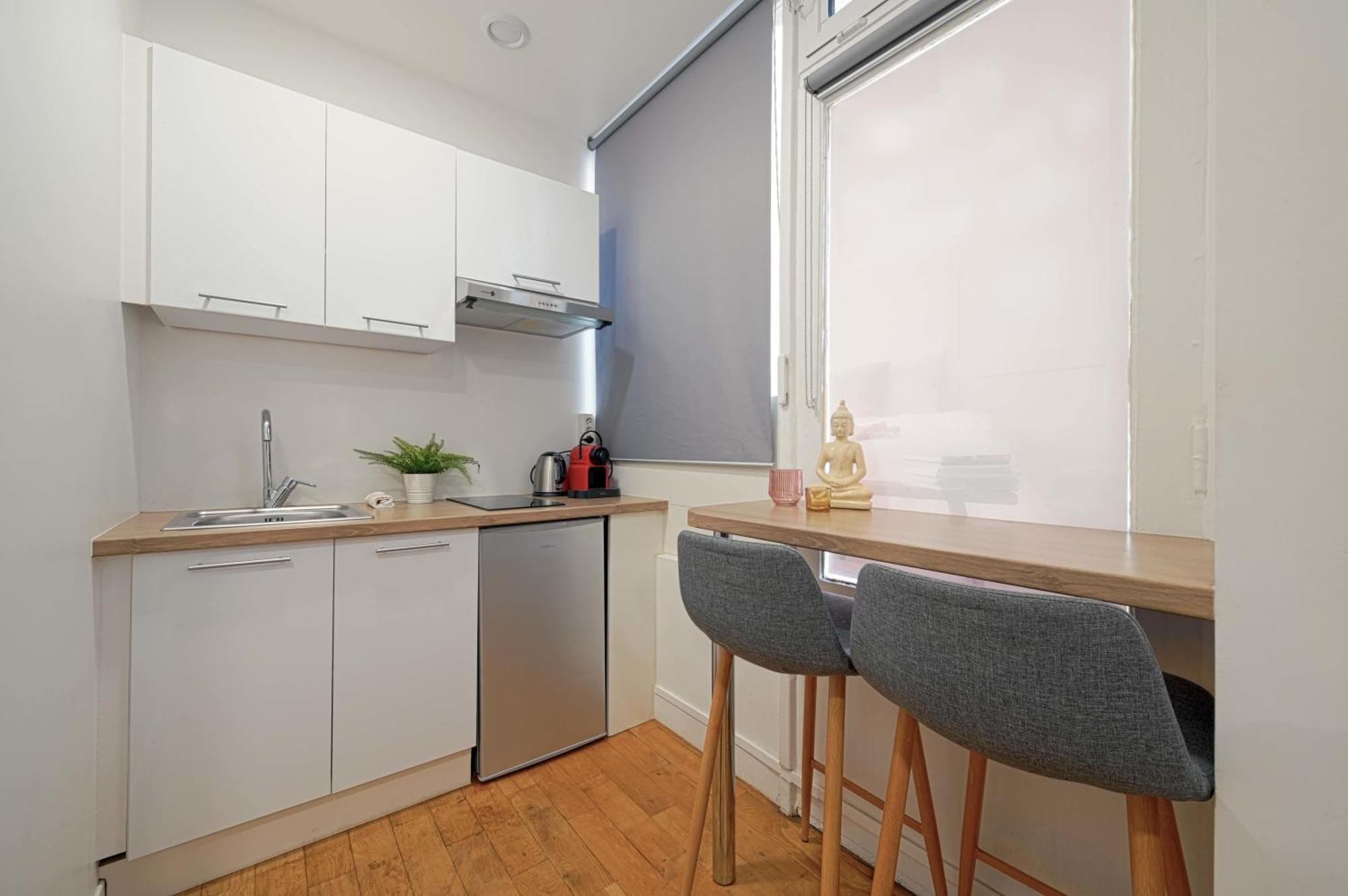 Modern Studio Fully Renovated Paris Exteriör bild